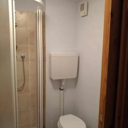 Casa *